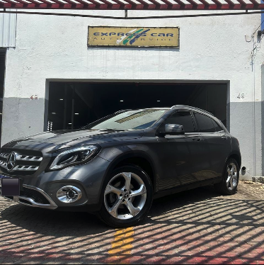 Mercedes 1